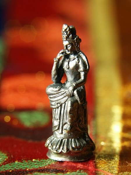 ミニ仏像　弥勒菩薩